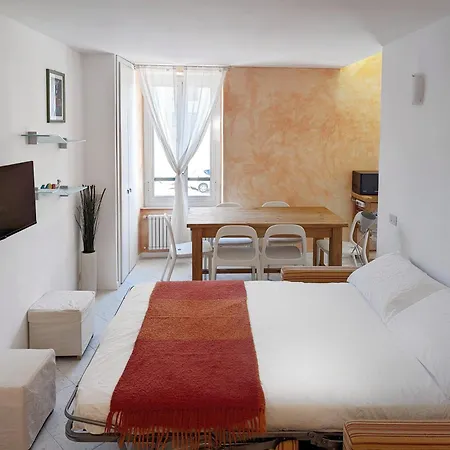 Casa Clementina 瓦拉泽